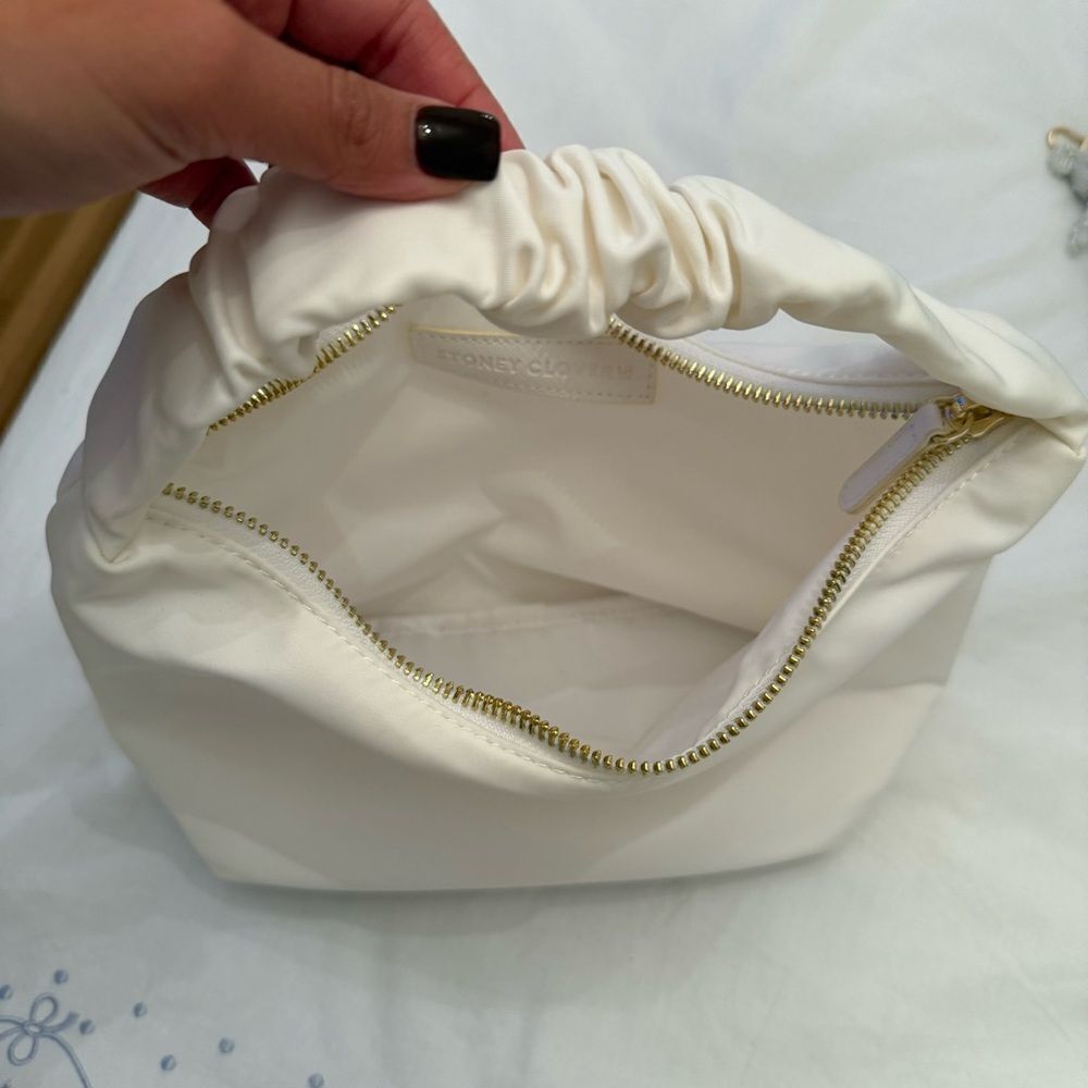 Stoney Clover Lane White Scrunch Handle Bag - Picture 3 of 4